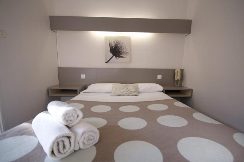 Little Lodge Hôtel Brest Zimmer foto
